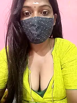 Snapshot of Renuma chatting on 01-13-25, 04:39 Renuma online show from 01-13-25, 04:39