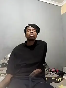 Snapshot of Amazea24 chatting on 09-24-25, 08:34 Amazea24 online show from 09-24-25, 08:34