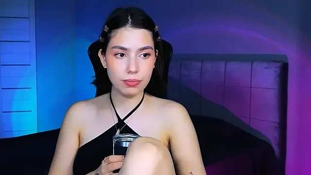 Stacy Gonzales  online show from 11-18-25, 09:58