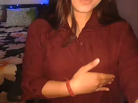 Snapshot of WildRuhi20 chatting on 02-20-26, 05:37 WildRuhi20 online show from 02-20-26, 05:37