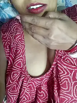 Snapshot of Wifesuman40 chatting on 12-06-24, 06:59 Wifesuman40 online show from 12-06-24, 06:59