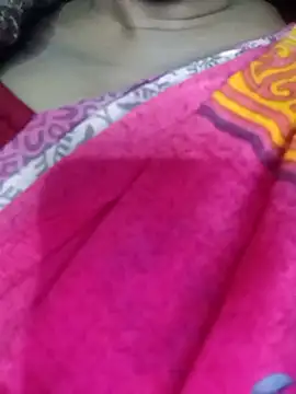 Snapshot of Wifesuman40 chatting on 12-18-24, 03:11 Wifesuman40 online show from 12-18-24, 03:11