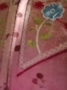 Snapshot of Wifesuman40 chatting on 12-22-24, 06:17 Wifesuman40 online show from 12-22-24, 06:17