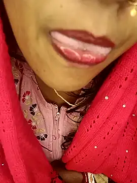 Snapshot of Wifesuman40 chatting on 12-27-24, 02:14 Wifesuman40 online show from 12-27-24, 02:14