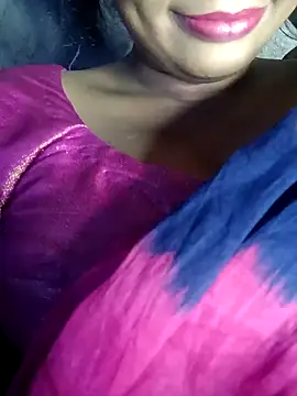 Snapshot of Wifesuman40 chatting on 01-18-25, 07:07 Wifesuman40 online show from 01-18-25, 07:07