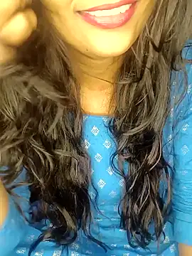 Snapshot of Wifesuman40 chatting on 01-19-25, 11:45 Wifesuman40 online show from 01-19-25, 11:45