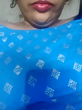 Snapshot of Wifesuman40 chatting on 01-20-25, 02:25 Wifesuman40 online show from 01-20-25, 02:25