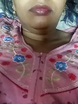 Snapshot of Wifesuman40 chatting on 01-23-25, 03:26 Wifesuman40 online show from 01-23-25, 03:26