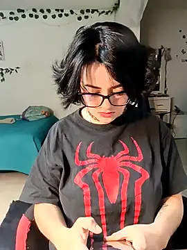 Lin-cute online show from 02-02-25, 04:54