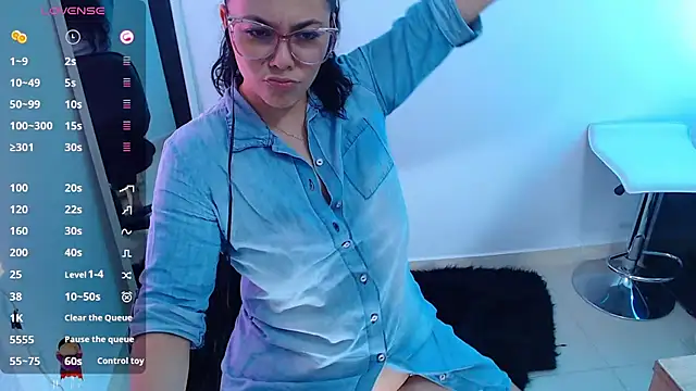 Snapshot of Mailywindsor chatting on 03-01-25, 11:37 Mailywindsor online show from 03-01-25, 11:37