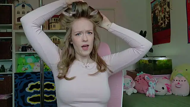 Daisy Dollxo online show from 04-30-26, 06:58