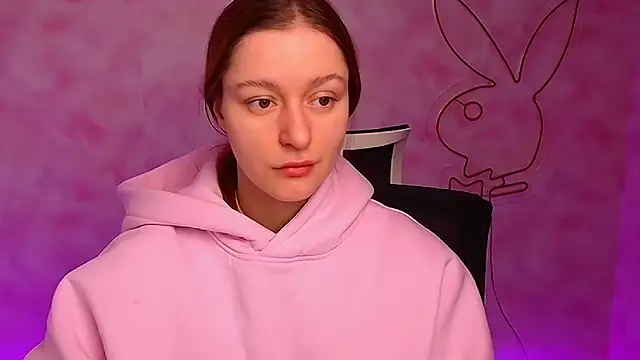 Snapshot of Fantasy_July chatting on 12-04-24, 06:44 Fantasy July online show from 12-04-24, 06:44