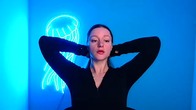 Snapshot of Fantasy_July chatting on 12-13-24, 06:31 Fantasy July online show from 12-13-24, 06:31