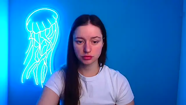 Snapshot of Fantasy_July chatting on 03-10-25, 06:49 Fantasy July online show from 03-10-25, 06:49