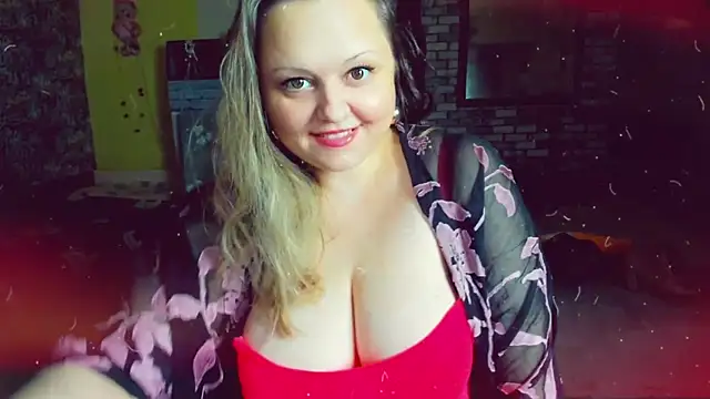 KlaraHoll online show from 01-08-25, 02:57