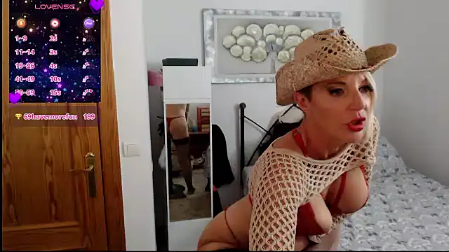 Snapshot of british_milf1970 chatting on 01-23-25, 04:59 british milf1970 online show from 01-23-25, 04:59