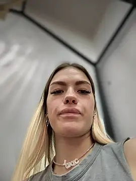 Snapshot of -Sexy_Barbie- chatting on 03-01-25, 10:13 -Sexy Barbie- online show from 03-01-25, 10:13