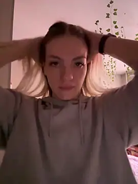 Snapshot of -Sexy_Barbie- chatting on 03-02-25, 10:45 -Sexy Barbie- online show from 03-02-25, 10:45