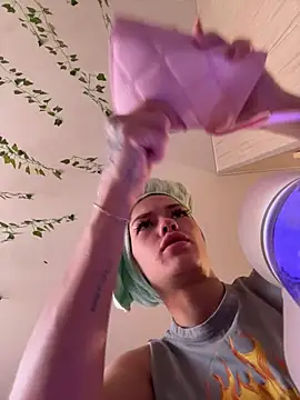 Snapshot of -Sexy_Barbie- chatting on 09-18-25, 03:52 -Sexy Barbie- online show from 09-18-25, 03:52