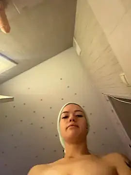 Snapshot of -Sexy_Barbie- chatting on 11-03-25, 02:13 -Sexy Barbie- online show from 11-03-25, 02:13