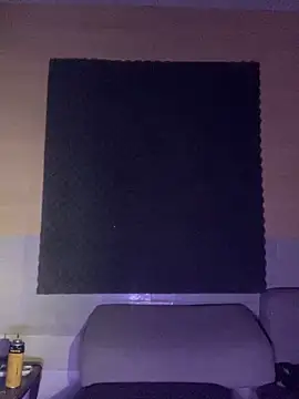 Snapshot of thesummerboy chatting on 03-13-25, 08:04 thesummerboy online show from 03-13-25, 08:04