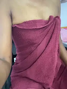 juliya Les online show from 04-22-26, 09:33