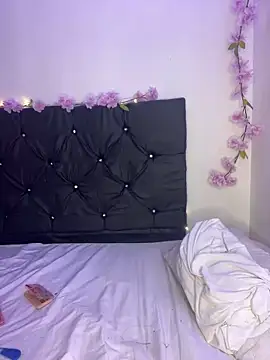 Snapshot of alisson_carolina73 chatting on 01-26-25, 08:02 alisson carolina73 online show from 01-26-25, 08:02