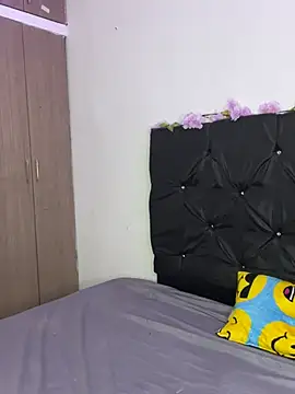 Snapshot of alisson_carolina73 chatting on 03-09-25, 09:46 alisson carolina73 online show from 03-09-25, 09:46