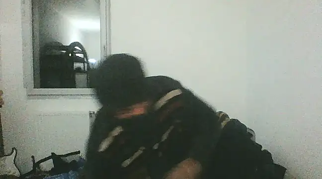 Snapshot of POPAYE972 chatting on 01-19-25, 01:43 POPAYE972 online show from 01-19-25, 01:43