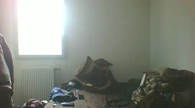 Snapshot of POPAYE972 chatting on 02-04-25, 12:00 POPAYE972 online show from 02-04-25, 12:00