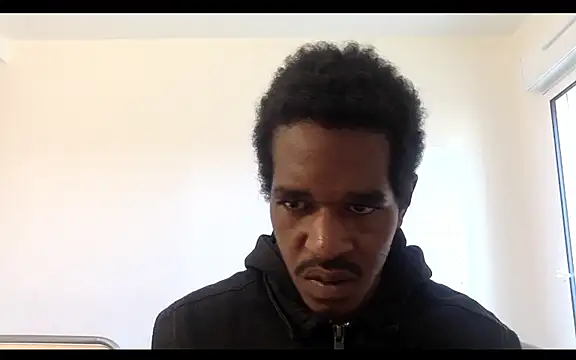 Snapshot of POPAYE972 chatting on 10-26-25, 09:26 POPAYE972 online show from 10-26-25, 09:26