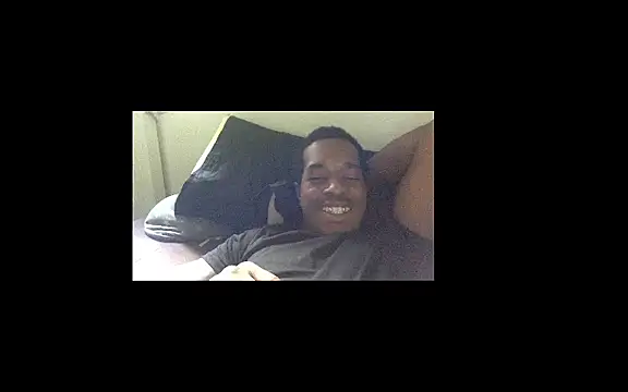 Snapshot of POPAYE972 chatting on 06-02-26, 03:36 POPAYE972 online show from 06-02-26, 03:36