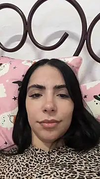 Snapshot of SexyDelaJ chatting on 10-31-25, 01:12 SexyDelaJ online show from 10-31-25, 01:12