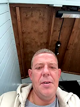 Snapshot of mrwright878787 chatting on 09-26-25, 12:53 mrwright878787 online show from 09-26-25, 12:53