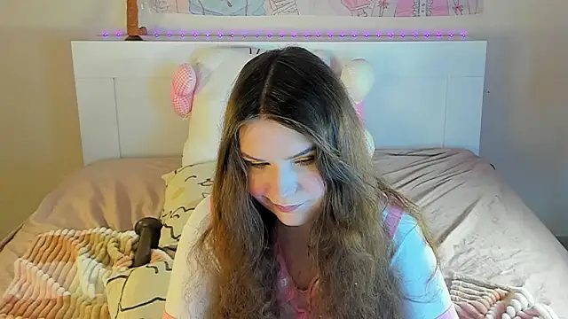 Snapshot of kuraii1_ chatting on 02-09-25, 05:19 kuraii1 online show from 02-09-25, 05:19