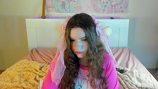 Snapshot of kuraii1_ chatting on 02-22-25, 05:23 kuraii1 online show from 02-22-25, 05:23