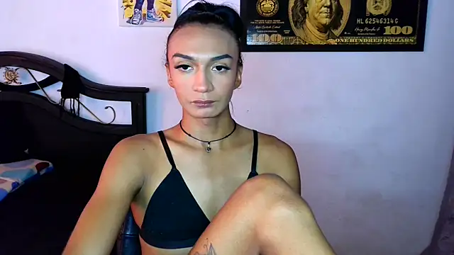 alexxa Rooa online show from 11-21-25, 05:44