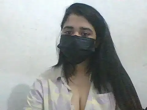 Snapshot of A-pusparani chatting on 03-04-26, 08:31 A-pusparani online show from 03-04-26, 08:31