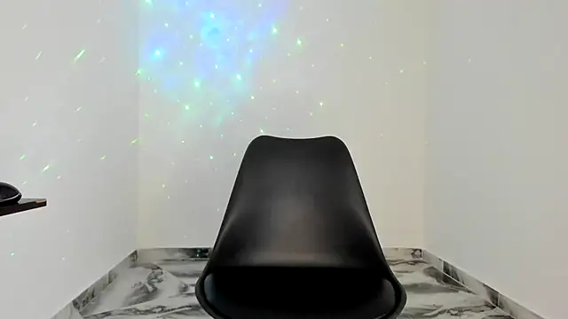 mikee scooth online show from 04-09-26, 08:31