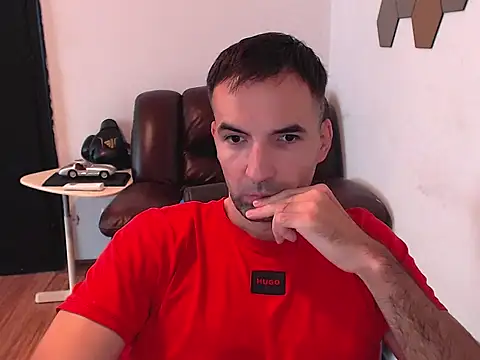 Leo 1617 online show from 10-12-25, 12:37