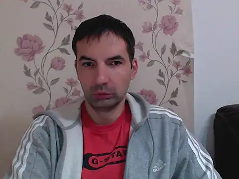 Snapshot of Leo_1617 chatting on 12-22-25, 12:02 Leo 1617 online show from 12-22-25, 12:02