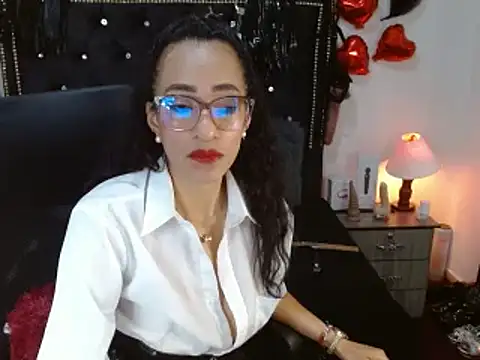 SamaraMartinez online show from 02-18-25, 01:55