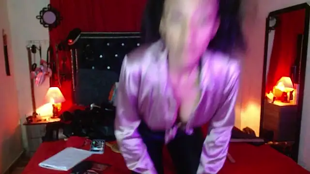 SamaraMartinez online show from 10-27-25, 11:20