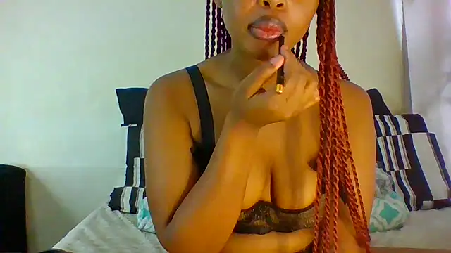 Snapshot of NickyBabes chatting on 11-24-25, 07:41 NickyBabes online show from 11-24-25, 07:41