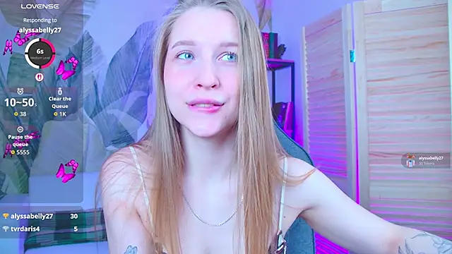 CuteMousee online show from 04-04-26, 08:12