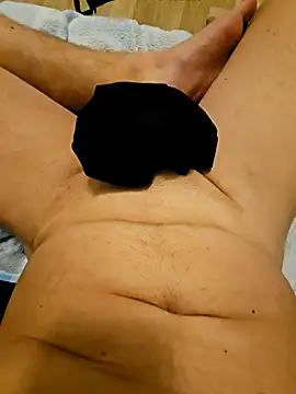 Snapshot of Moonbadboyss chatting on 03-24-26, 08:14 Moonbadboyss online show from 03-24-26, 08:14