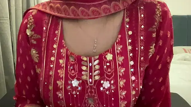 Snapshot of Wild_Fantasy_7 chatting on 01-14-25, 07:43 Wild Fantasy 7 online show from 01-14-25, 07:43