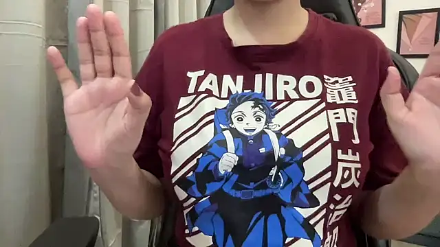 Snapshot of Wild_Fantasy_7 chatting on 01-20-25, 10:59 Wild Fantasy 7 online show from 01-20-25, 10:59