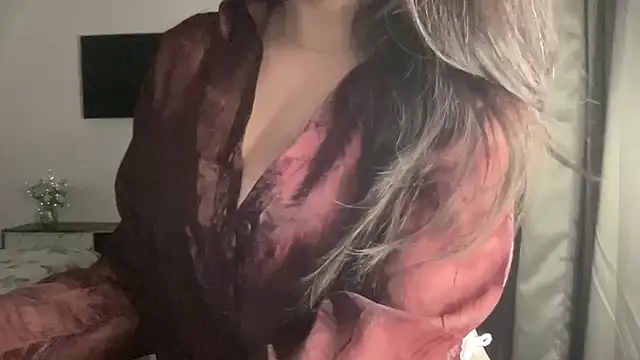 Snapshot of Wild_Fantasy_7 chatting on 11-07-25, 07:58 Wild Fantasy 7 online show from 11-07-25, 07:58