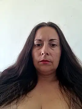 Snapshot of SelieAlMio chatting on 06-18-26, 12:53 SelieAlMio online show from 06-18-26, 12:53
